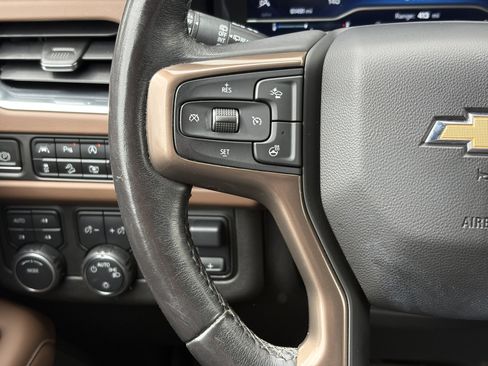 Used 2022 Chevrolet Suburban High Country w/ Max Trailering Package AWD/4WD image 19