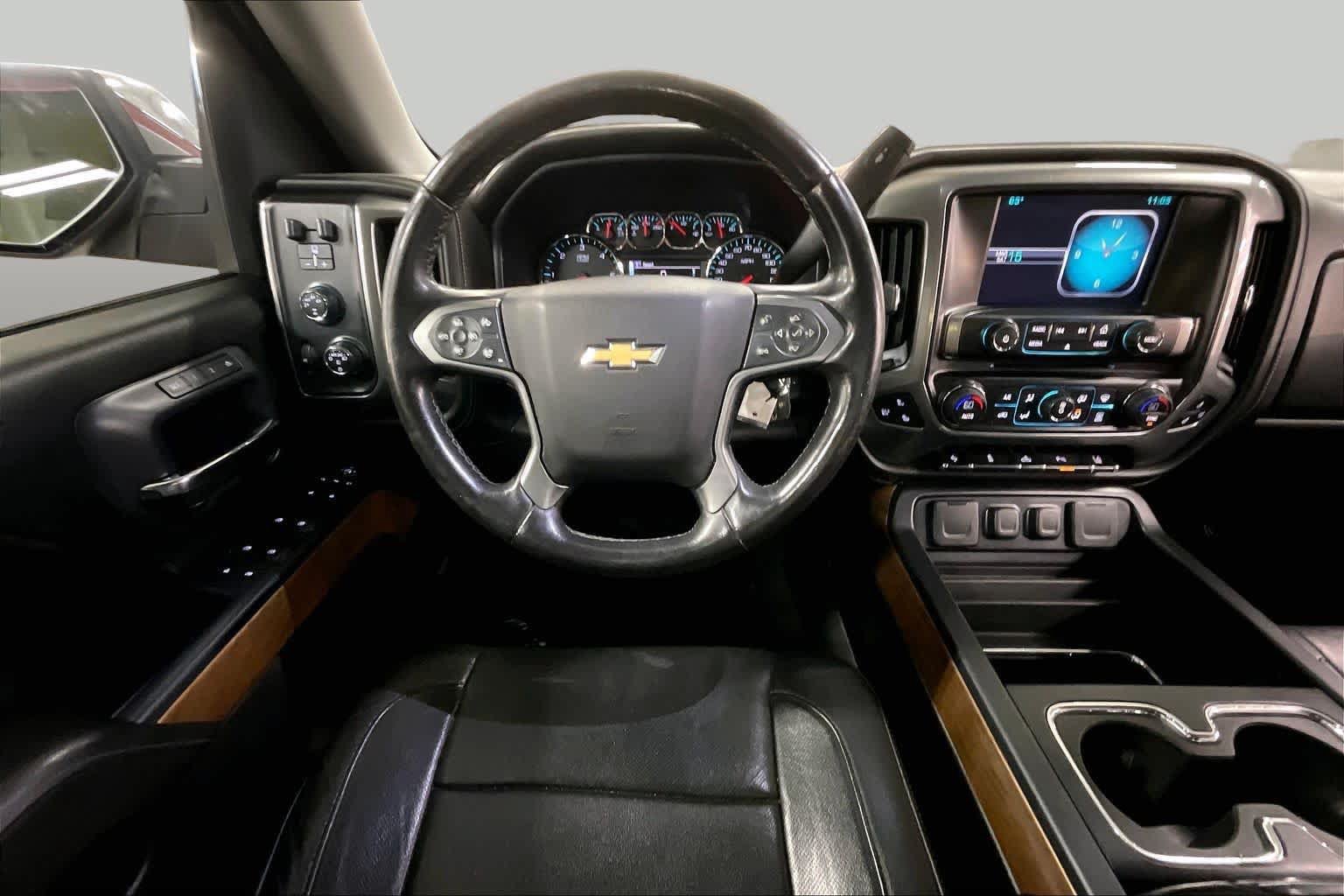 Used 2015 Chevrolet Silverado 1500 LTZ w/ LTZ Plus Package AWD/4WD image 6