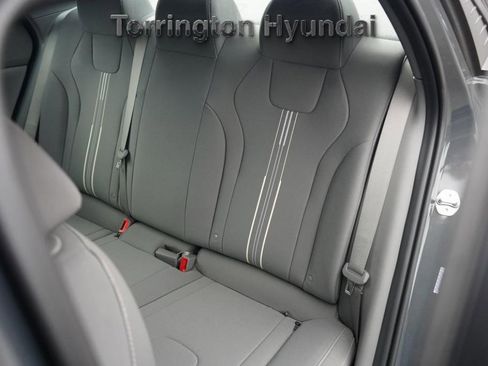 Certified 2023 Hyundai Elantra SEL image 25