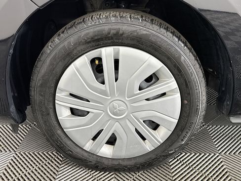 Used 2024 Mitsubishi Mirage LE image 40