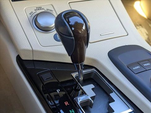 Used 2015 Lexus ES 350 image 11