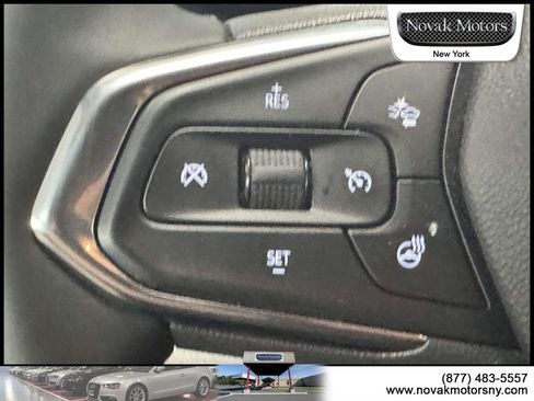 Used 2025 Chevrolet Trax LT w/ Driver Confidence Package image 15