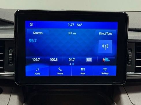 Used 2023 Ford Explorer XLT w/ Equipment Group 202A image 26