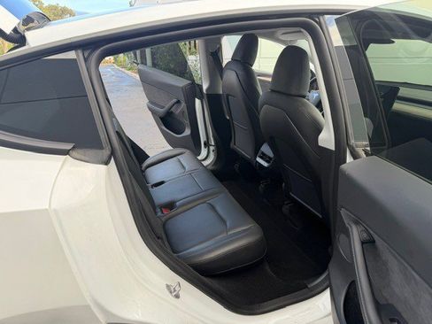 Used 2023 Tesla Model Y Long Range image 14