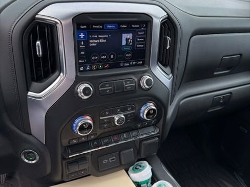 Used 2020 GMC Sierra 1500 SLT w/ SLT Premium Package image 13