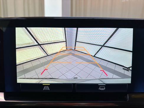 Certified 2023 Chevrolet Silverado 1500 LT image 31