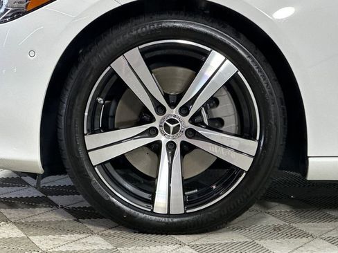 Certified 2025 Mercedes-Benz C 300 4MATIC Sedan image 33