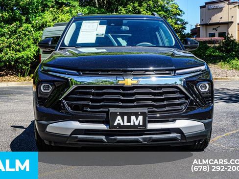 Used 2025 Chevrolet TrailBlazer LT FWD image 10