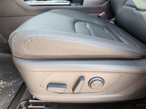 New 2026 Kia Sportage SX image 18