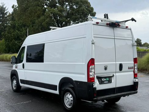 Used 2021 RAM ProMaster 2500 FWD image 4
