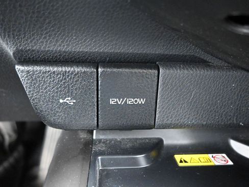 Used 2023 Toyota Camry SE w/ Audio Upgrade Package image 32