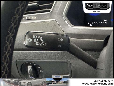 Used 2022 Volkswagen Tiguan SE image 19