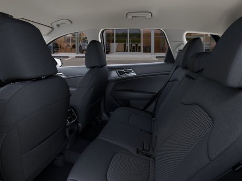 New 2024 Kia Sportage LX image 18