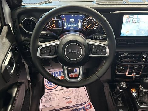 Used 2024 Jeep Wrangler Sahara w/ Technology Group image 30