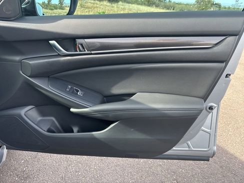 Used 2022 Honda Accord Sport Special Edition image 18
