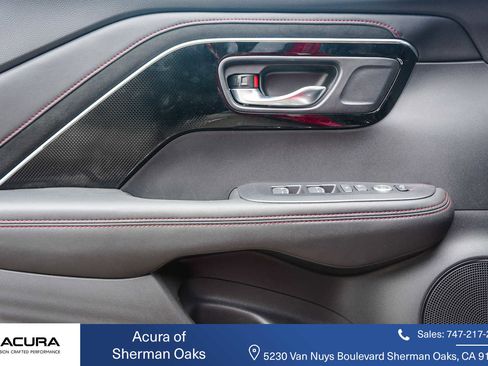 Used 2025 Acura ADX A-Spec image 25