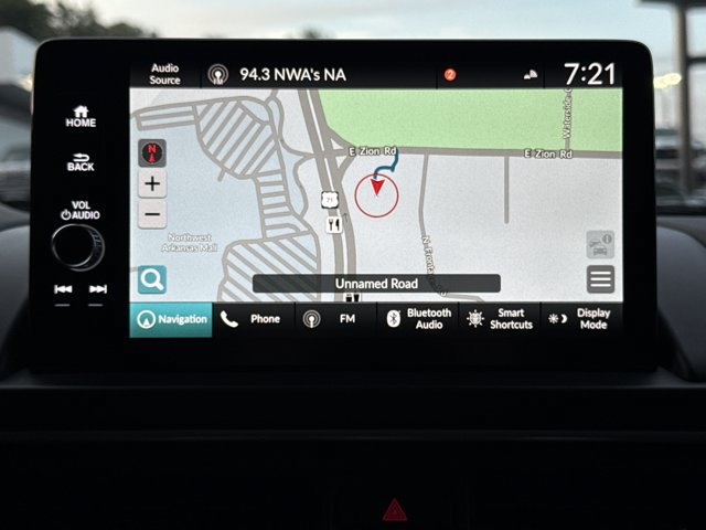 Used 2025 Honda Pilot Black Edition image 9