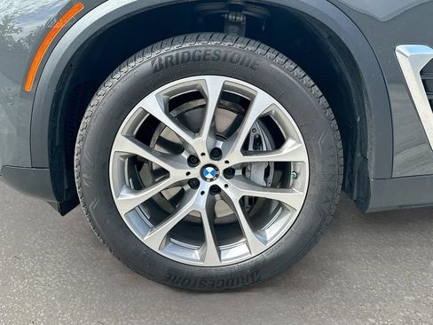 Used 2026 BMW X5 xDrive40i w/ Executive Package AWD/4WD image 33