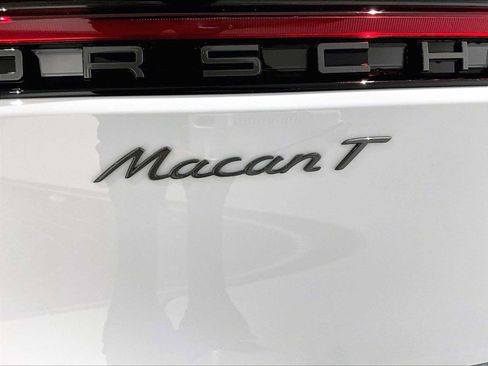New 2026 Porsche Macan Turbo image 33