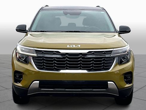 Used 2024 Kia Seltos S image 3