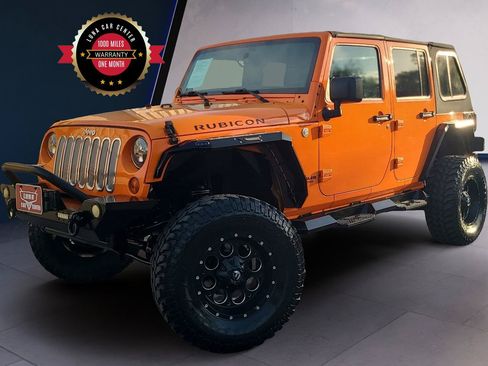 Used 2013 Jeep Wrangler Unlimited Rubicon w/ Connectivity Group AWD/4WD image 1