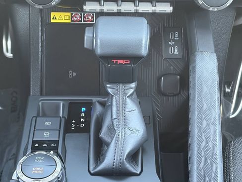 Certified 2026 Toyota 4Runner TRD Sport AWD/4WD image 30