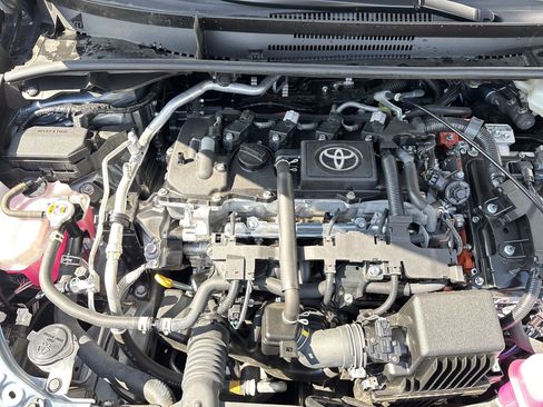 Used 2025 Toyota Corolla SE image 32