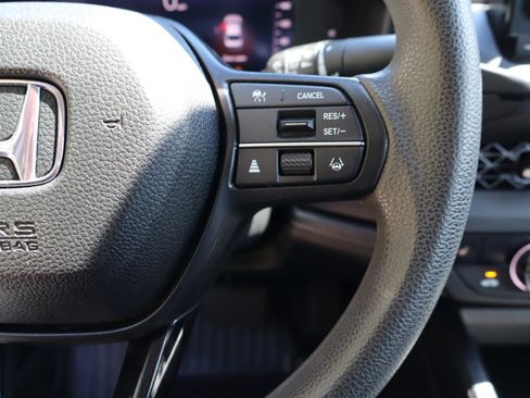 Used 2024 Honda Accord EX image 22