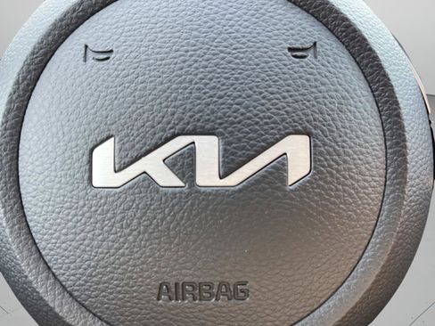 New 2026 Kia Seltos EX image 28