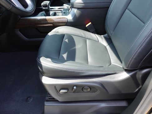 Used 2023 GMC Sierra 1500 Elevation w/ Preferred Package image 14