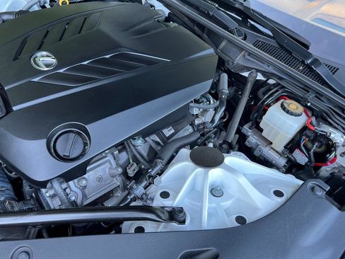 Used 2021 Lexus LC 500 Coupe w/ Performance Package RWD image 55