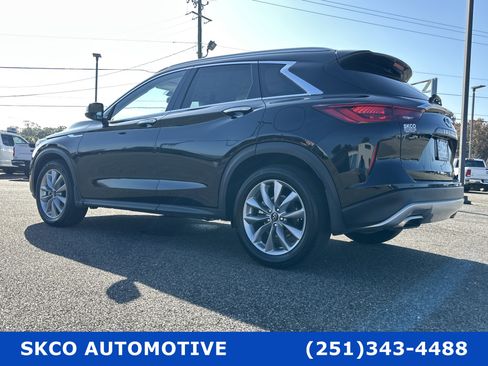 Used 2022 INFINITI QX50 Luxe image 3
