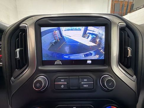 Used 2021 Chevrolet Silverado 1500 RST image 17