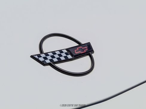 Used 1991 Chevrolet Corvette Convertible RWD image 49