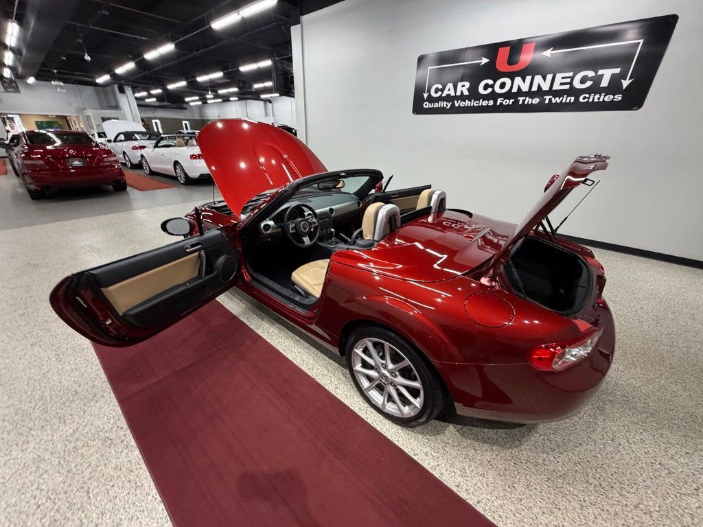 Used 2012 MAZDA MX-5 Miata Grand Touring w/ Premium Pkg RWD image 40