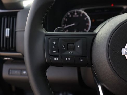 New 2025 Nissan Pathfinder SV image 26