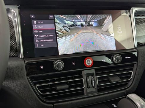 New 2026 Porsche Macan GTS AWD/4WD image 33