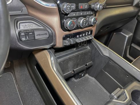 Used 2021 RAM 3500 Laramie AWD/4WD image 46