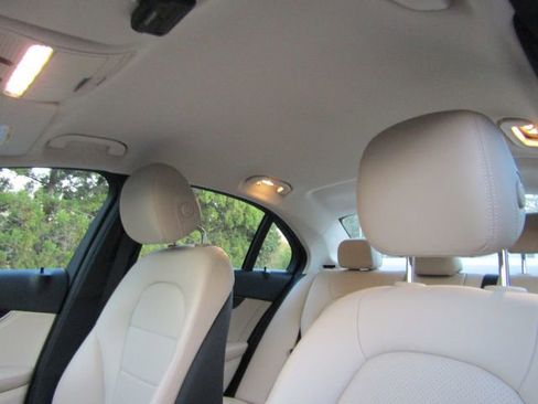 Used 2015 Mercedes-Benz C 300 Sedan image 20