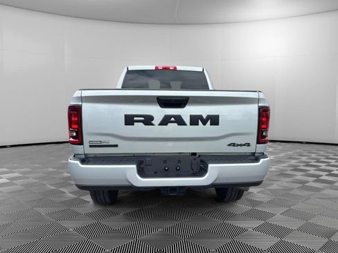 Used 2026 RAM 2500 Big Horn AWD/4WD image 8