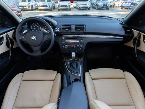 Used 2008 BMW 135i Convertible RWD image 2