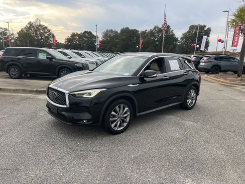Used 2019 INFINITI QX50 Pure image 3