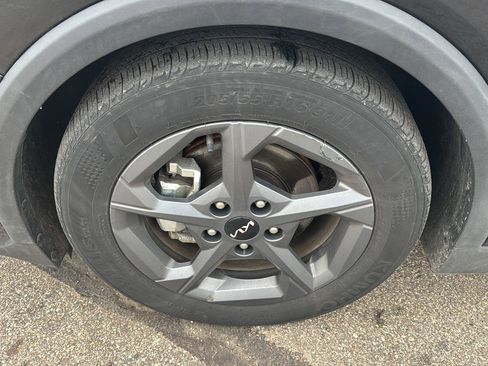 Used 2025 Kia K4 LXS image 9