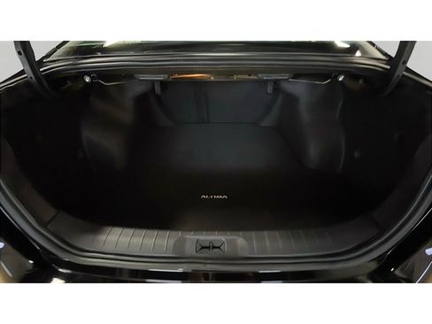 Used 2024 Nissan Altima 2.5 SV image 15