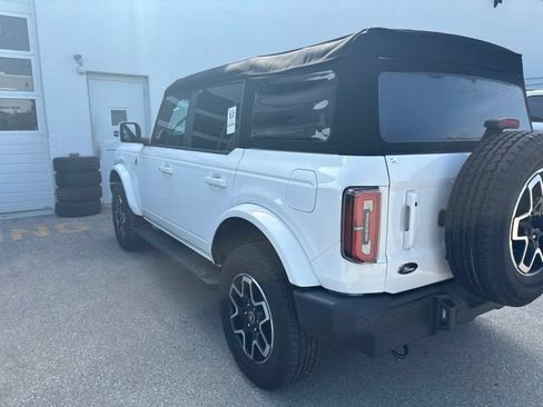 Used 2023 Ford Bronco Outer Banks AWD/4WD image 7