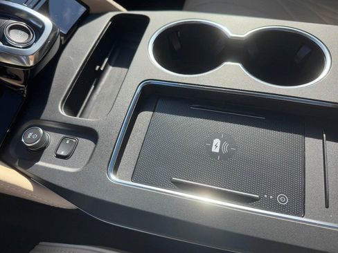 Used 2025 Acura MDX SH-AWD w/ Advance Package image 22