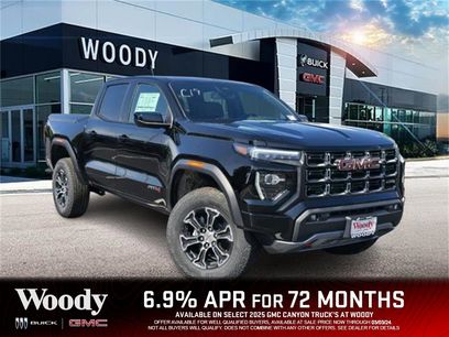 New 2025 GMC Canyon AT4