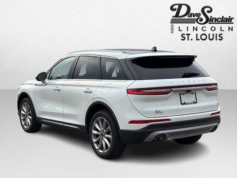 Used 2022 Lincoln Corsair FWD w/ Premium Package image 7