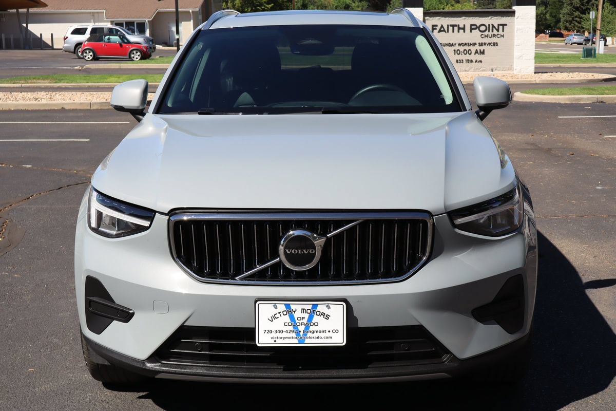 Used 2024 Volvo XC40 B5 Core w/ Protection Package Premier AWD/4WD image 12