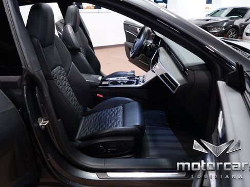 Used 2023 Audi RS 7 Sportback w/ Black Optic Package image 31